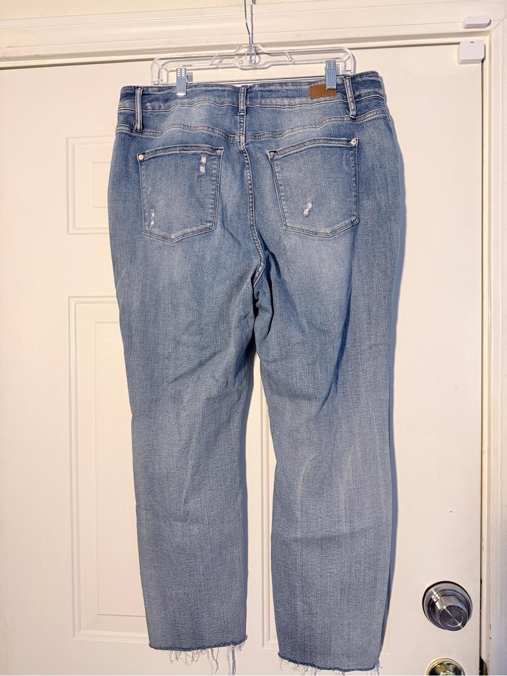 Judy Blue Light Blue Distressed Women’s Jeans. Boyfriend‎ Fit. Sz 20W - Picture 8 of 12